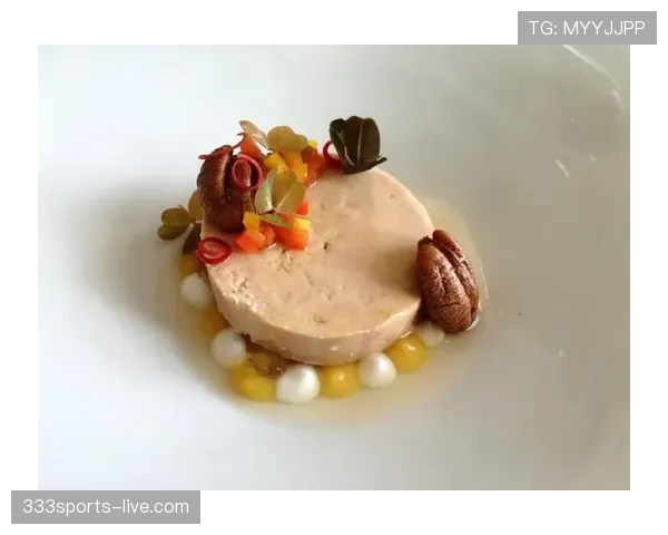 程语轩训练完直接打车去米其林三星，这日子过得比偶像剧还离谱