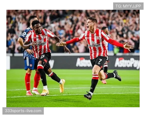 多特蒙德深陷战术困局：高位逼抢失效，争冠梦碎还是重建契机？