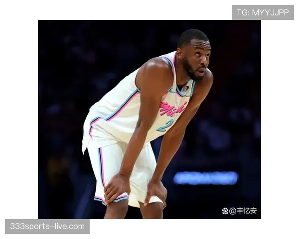 威金斯挡拆拉开空间提升防守效果，助勇士稳定胜率